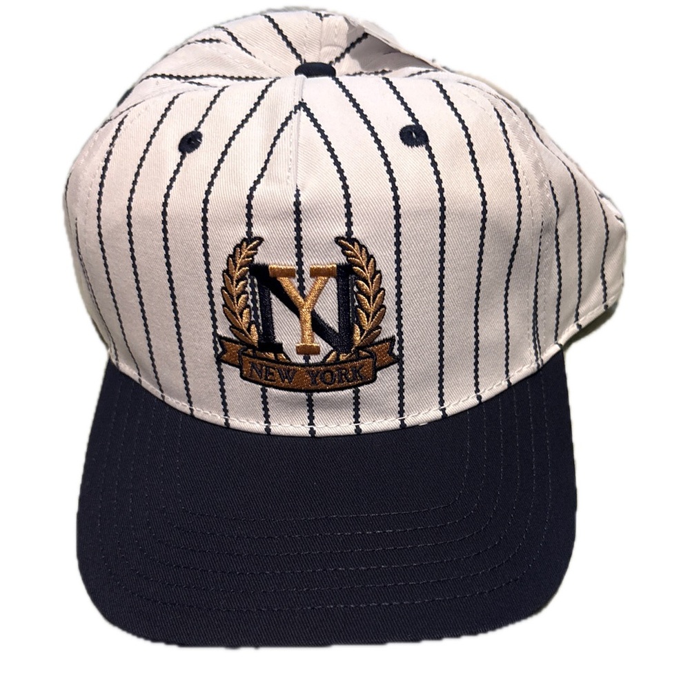 NWT New York Striped SnapBack Cap - Navy and White